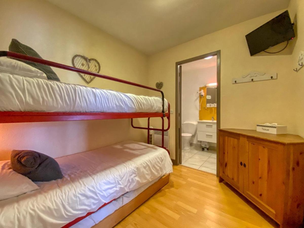 Hotel Le P'Tit Monde 몽티냑 외부 사진