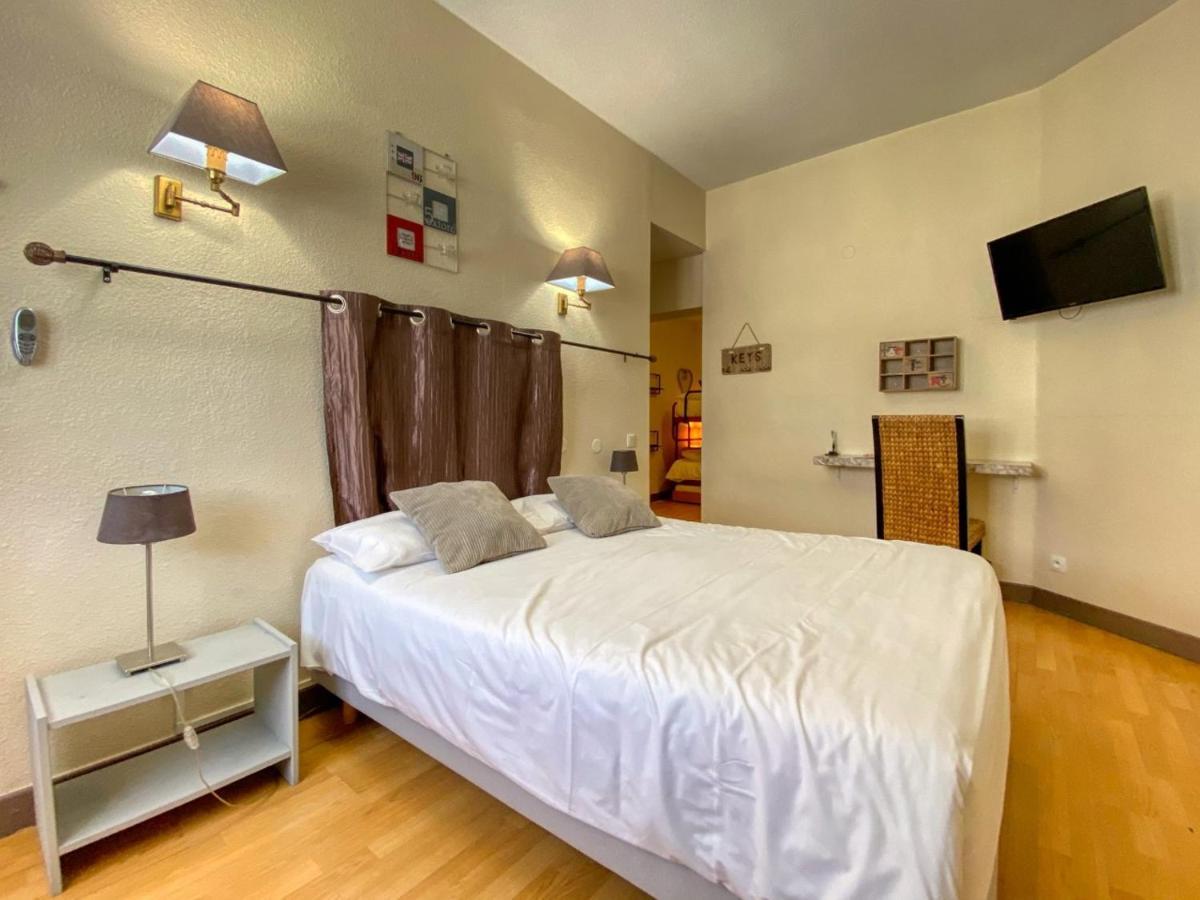 Hotel Le P'Tit Monde 몽티냑 외부 사진